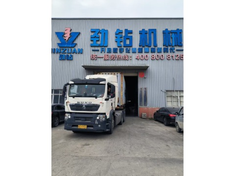 Da fábrica aos projetos globais: as máquinas CNC da Jinzuan agora impulsionam oficinas de pedra em Bangladesh e Taiwan.