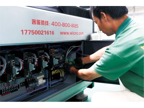 Da entrega à produção: a Jinzuan oferece suporte técnico completo para clientes croatas.